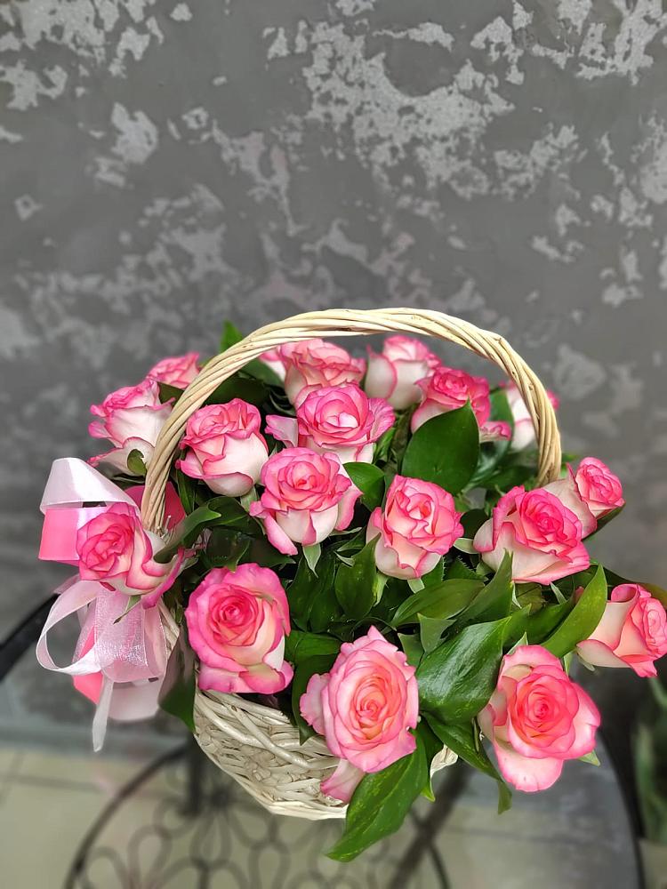 Цветочная композиция из Розы в корзине в Электроуглях