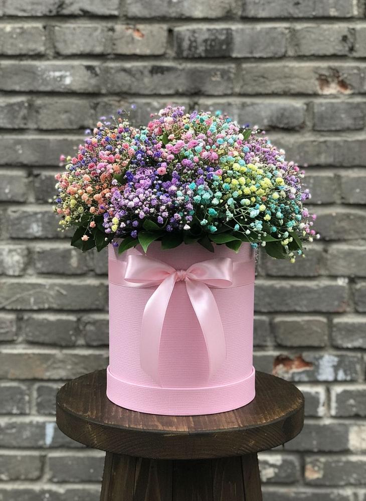 Цветочная композиция из Гипсофила и Розы в шляпной коробке в Электроуглях