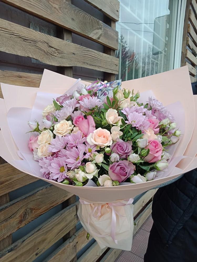 Букет цветов из: Розы и Хризантемы в Электроуглях