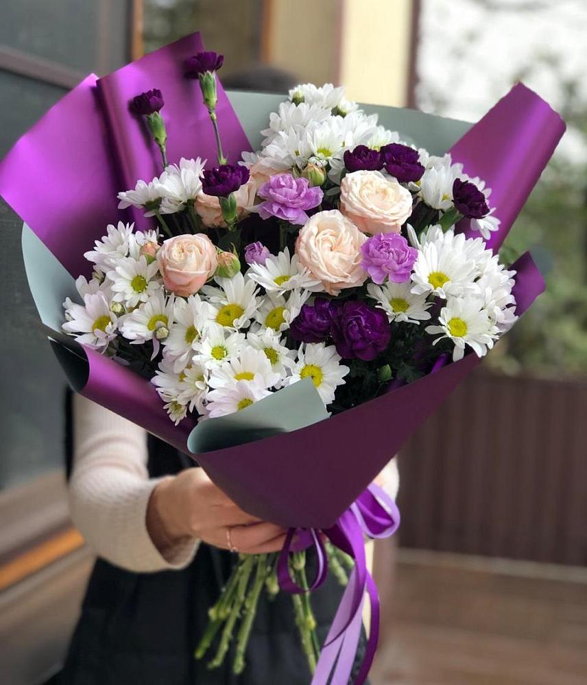 Букет цветов из: Хризантемы, Гвоздики и Розы в Электроуглях