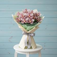 Букет цветов из:  Орхидеи и Розы в Электроуглях