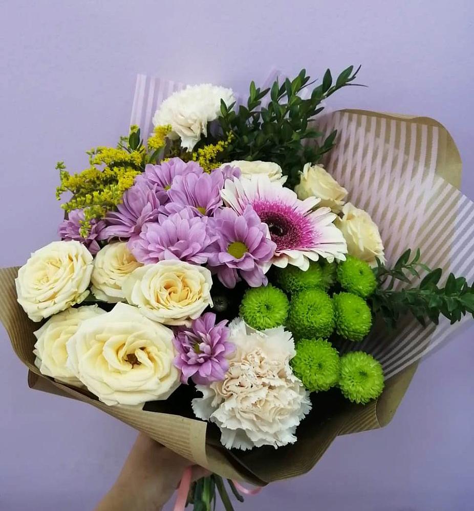 Букет цветов из: Хризантемы, Розы, Гвоздики и Герберы в Электроуглях