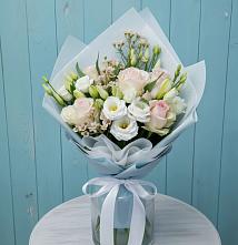Букет цветов из:  Розы и Лизиантусы в Электроуглях