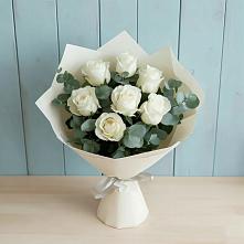 Букет Белые розы в Эвкалипте в Электроуглях