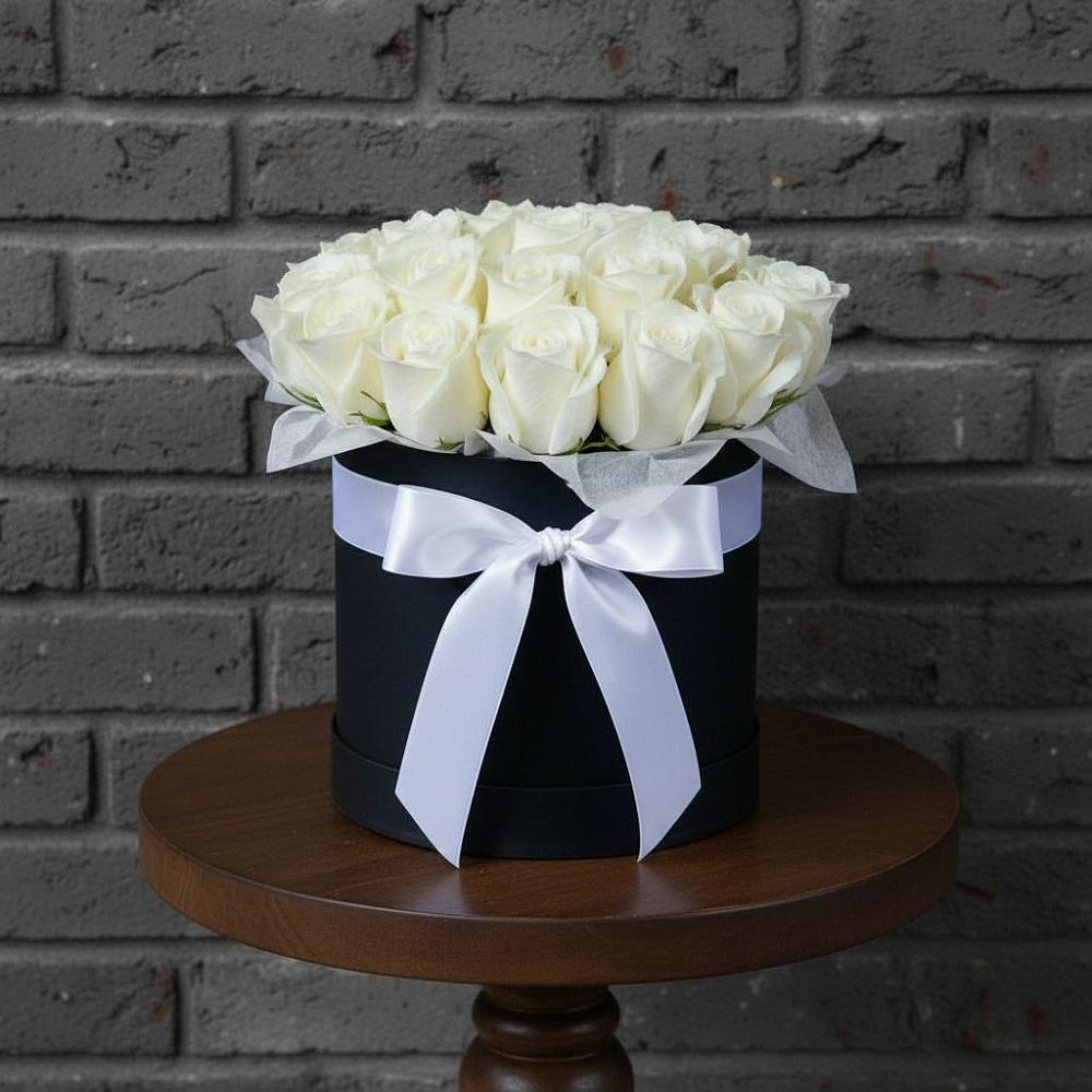 Цветочная композиция из Розы в шляпной коробке в Электроуглях