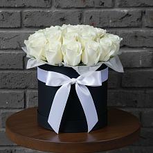 Цветочная композиция из Розы в шляпной коробке в Электроуглях